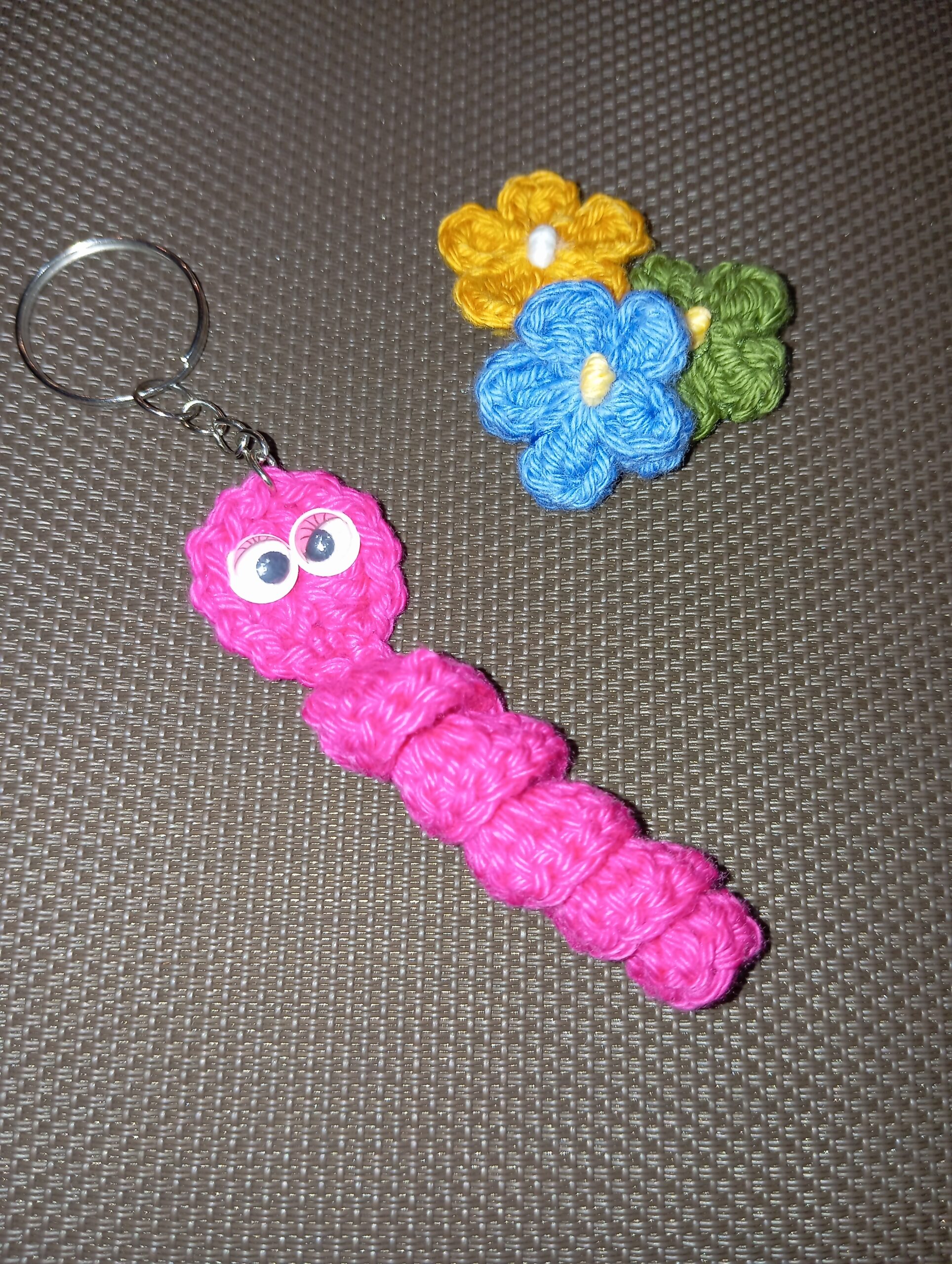 Llavero gusanitos🐛 - Imagen 6