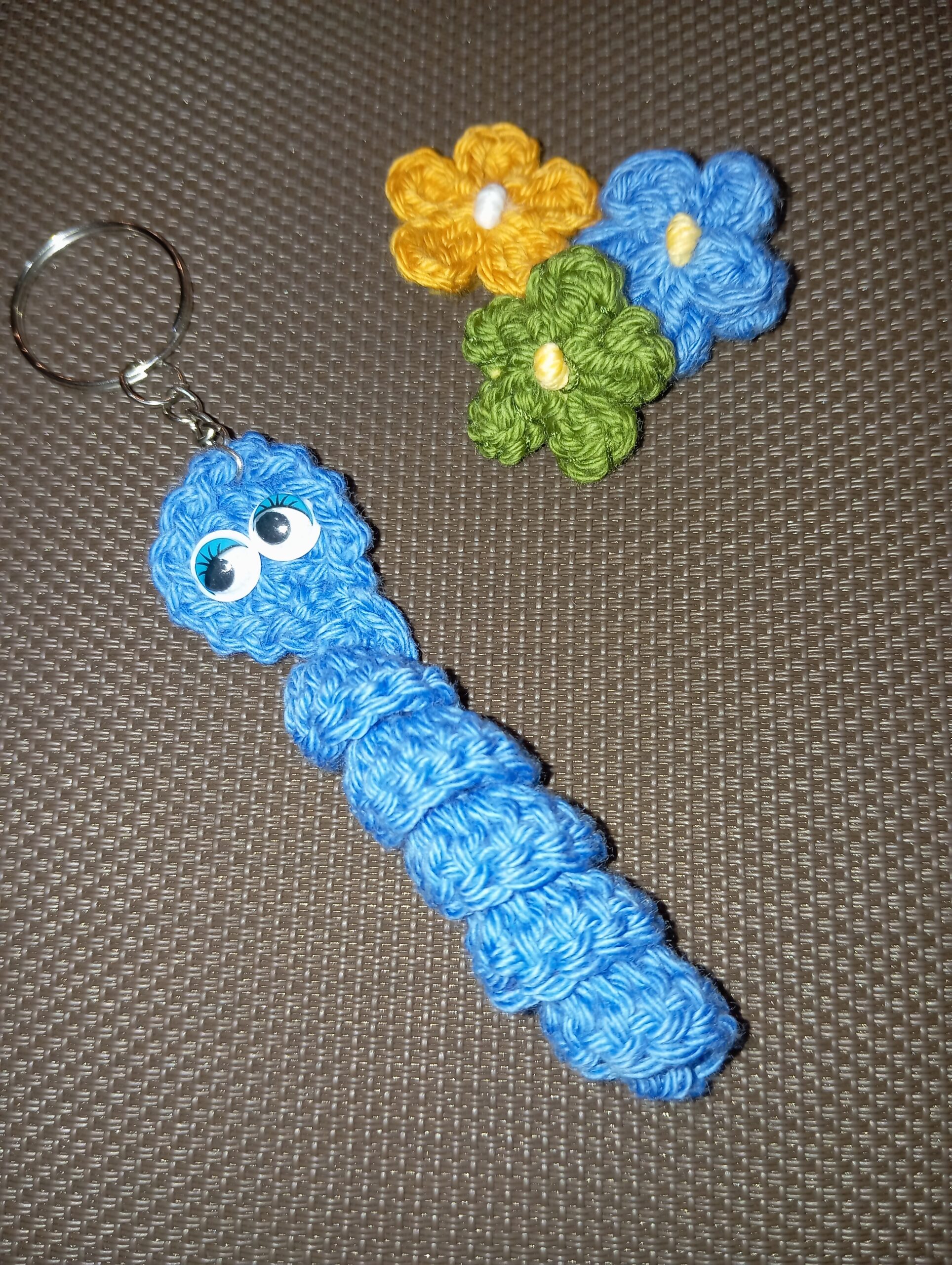 Llavero gusanitos🐛 - Imagen 4