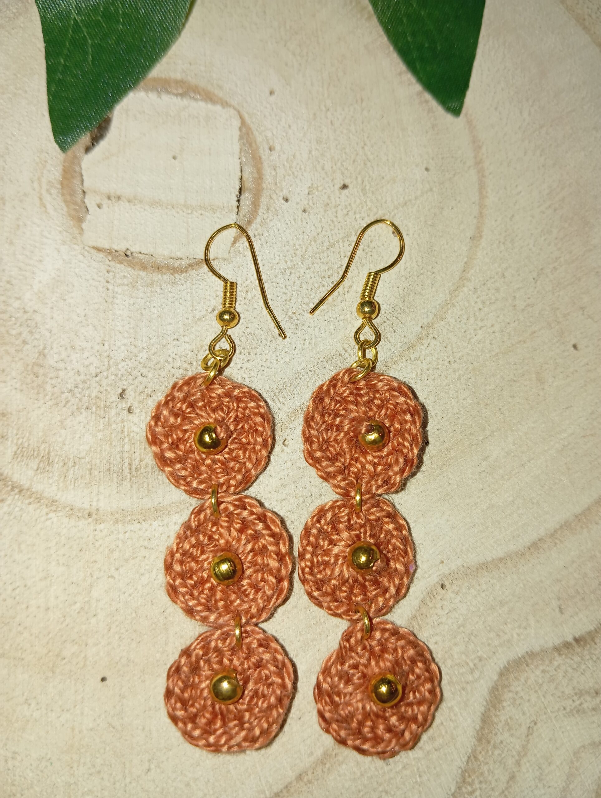 Pendientes bolitas de colores - Imagen 3