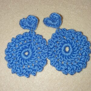 Pendientes grandes de círculos a crochet